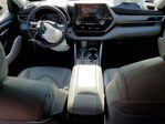 Toyota Highlander 2021