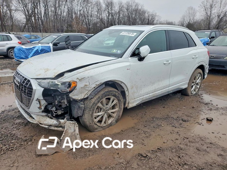Audi Q3 2022 - Image 1 of 13