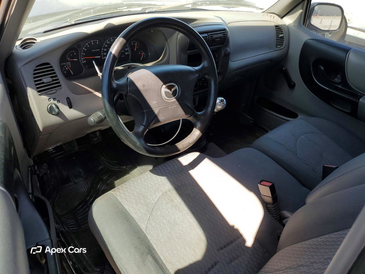 Mazda B-series 2001