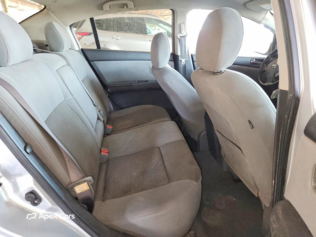 Nissan Sentra 2012