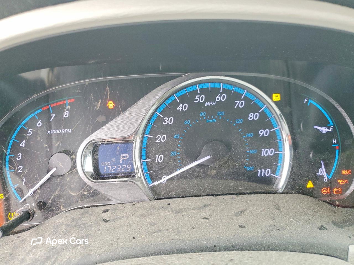 Toyota Sienna 2011