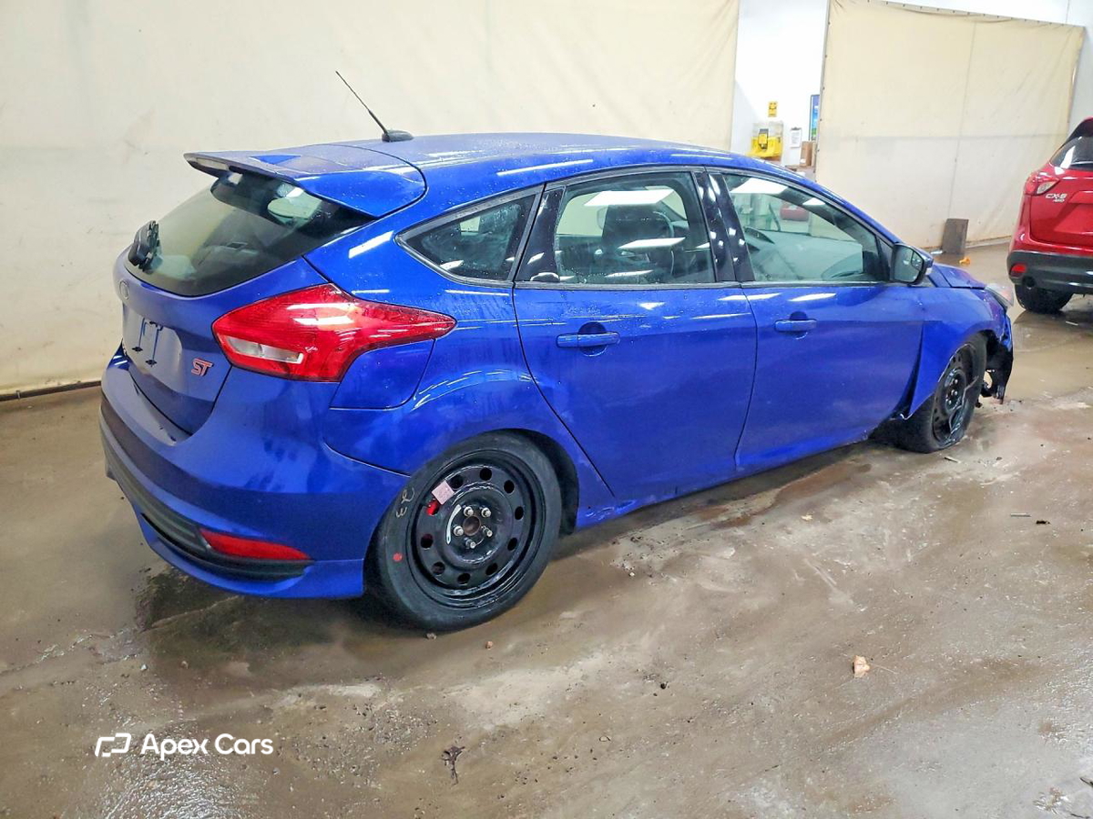 Ford Focus 2015