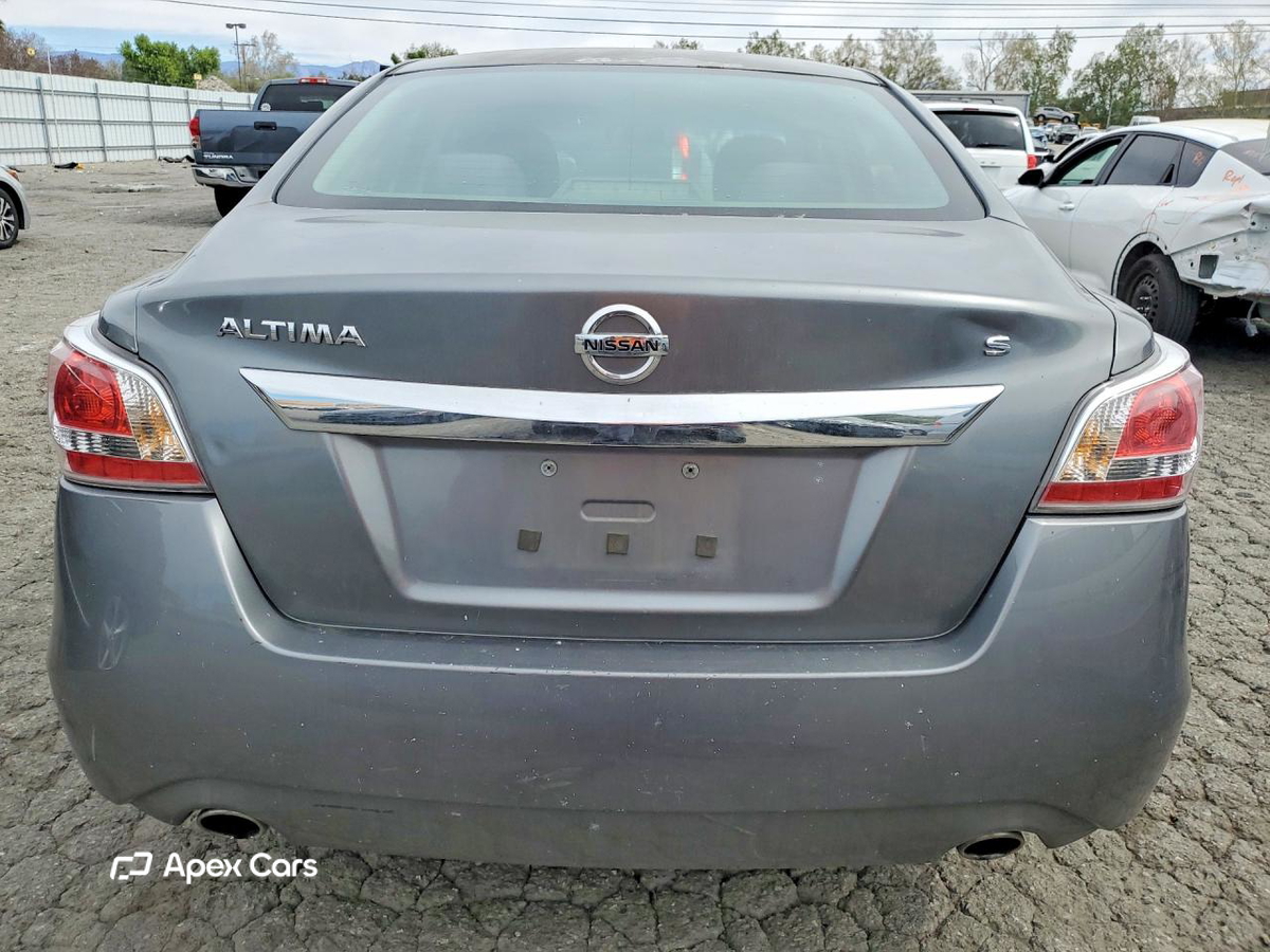 Nissan Altima 2015