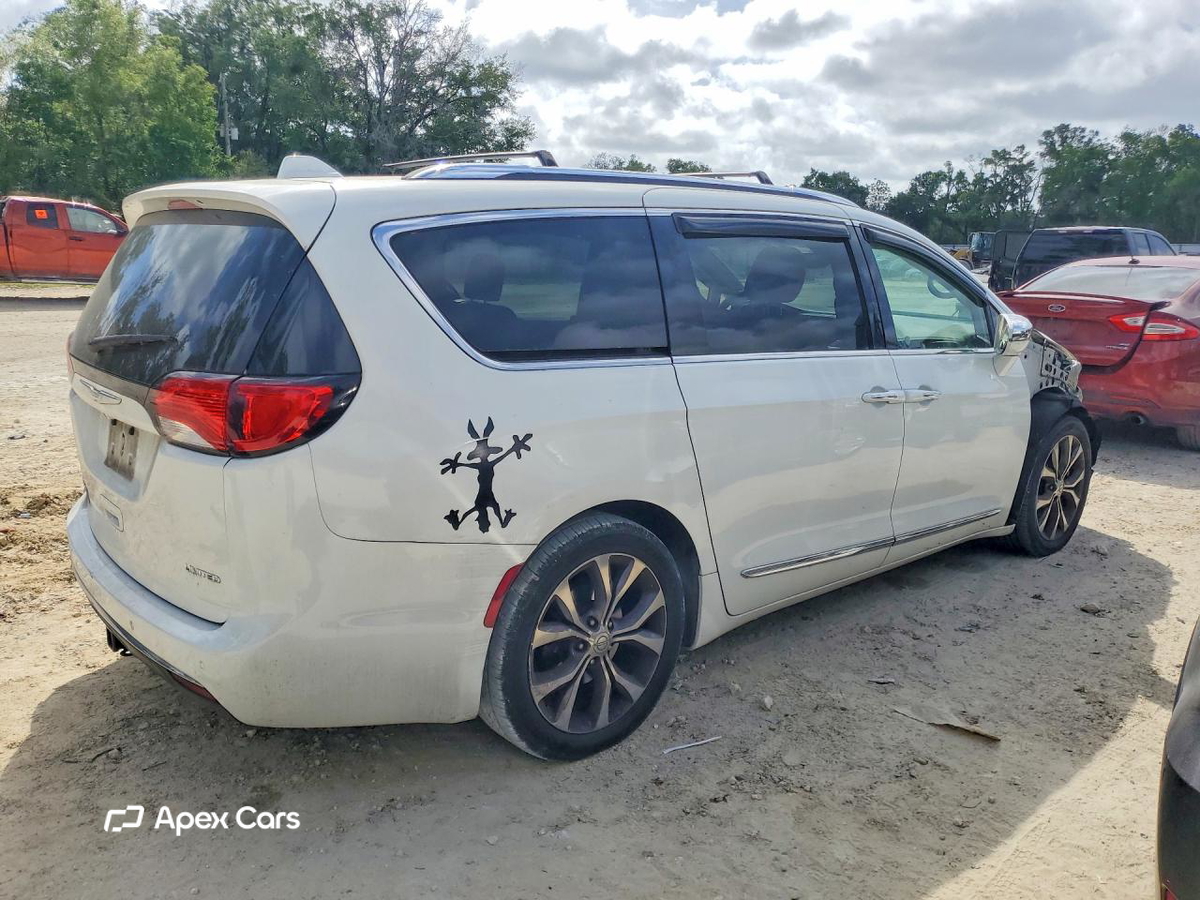 Chrysler Pacifica 2017