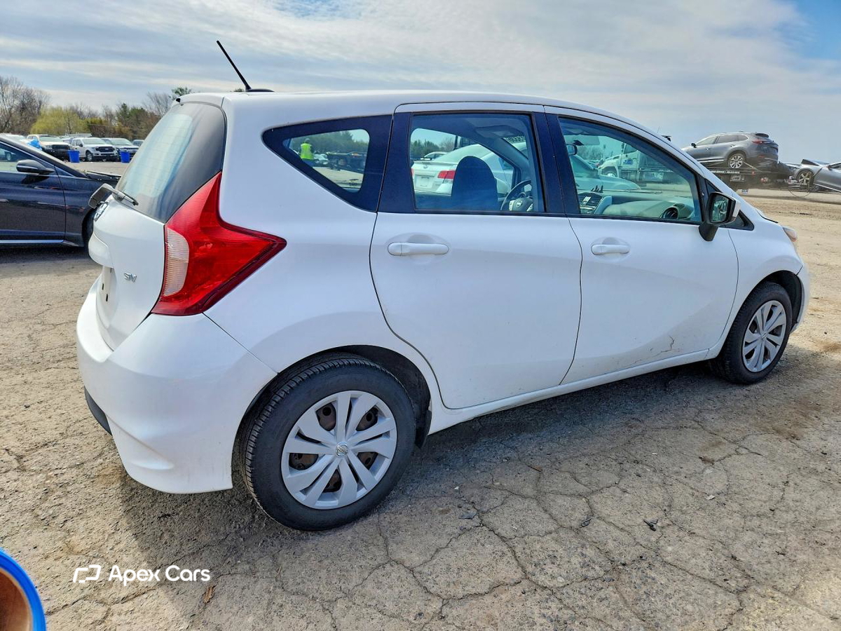 Nissan Versa 2017