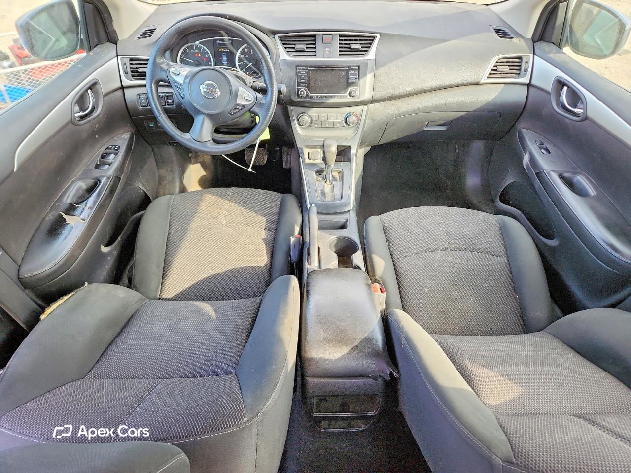 Nissan Sentra 2018