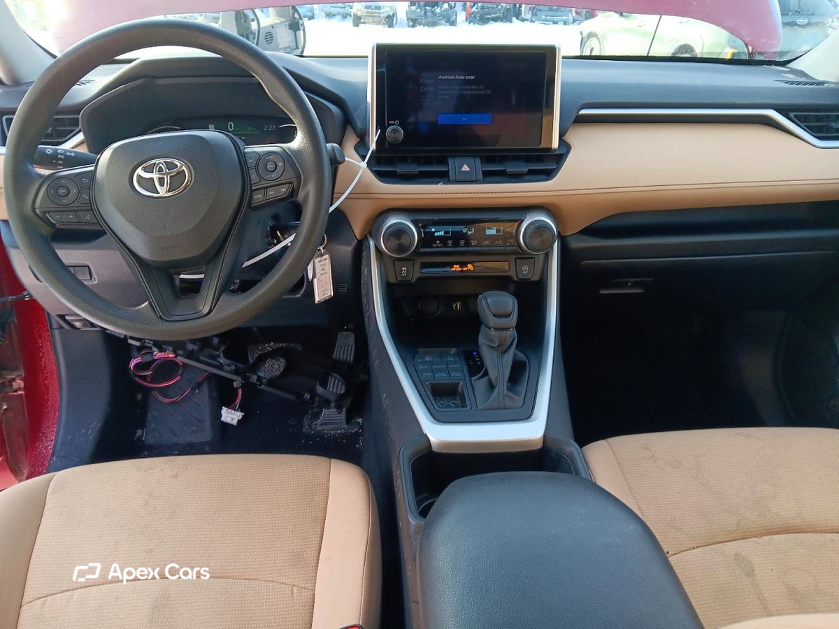 Toyota RAV 4 2024