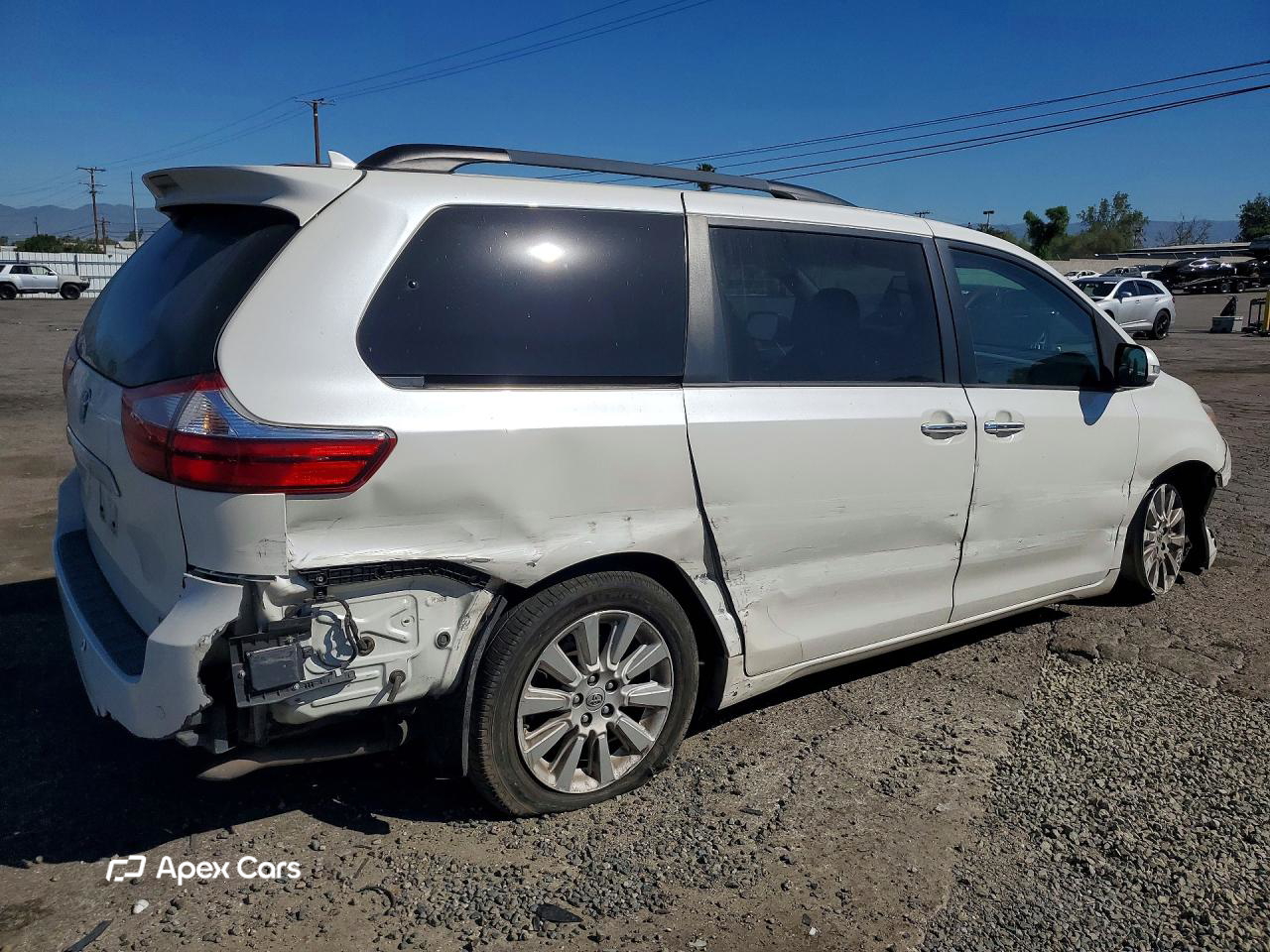 Toyota Sienna 2015