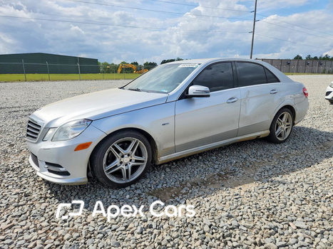 Mercedes-Benz E-klasse 2012 - Image 1 of 12
