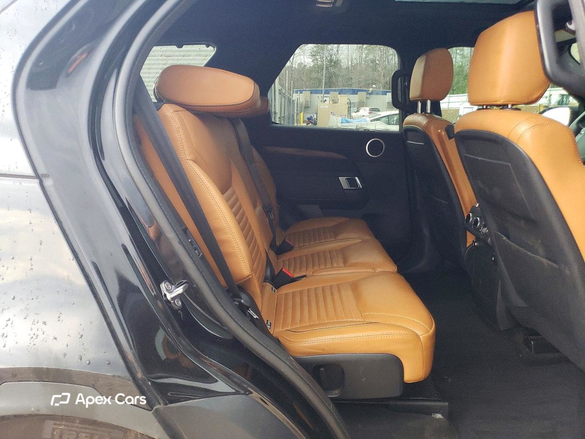Land Rover Discovery 2020