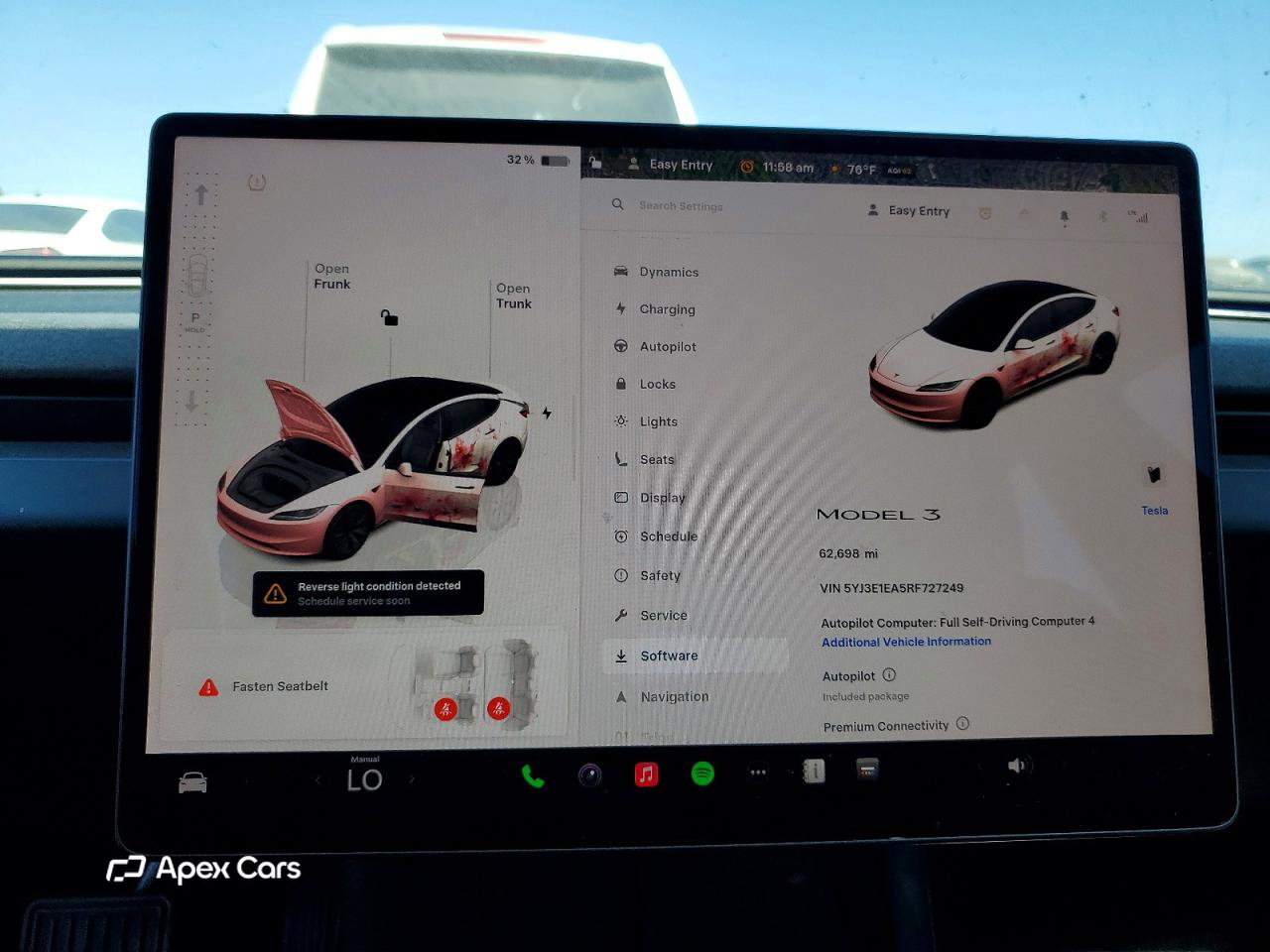 Tesla Model 3 2024