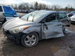 Hyundai Elantra 2012