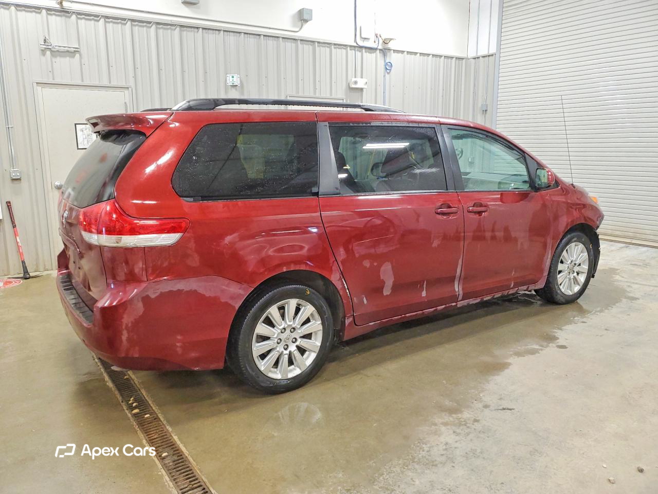 Toyota Sienna 2011