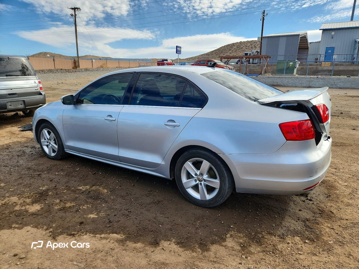 Volkswagen Jetta 2012