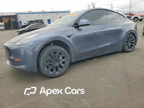 Tesla Model Y 2023 - Image 1 of 12