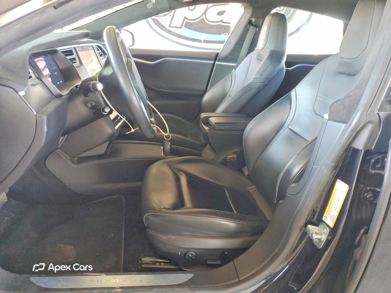 Tesla Model S 2016