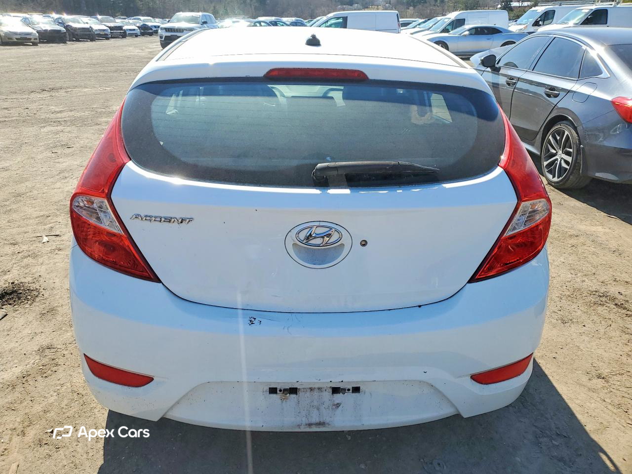 Hyundai Accent 2013