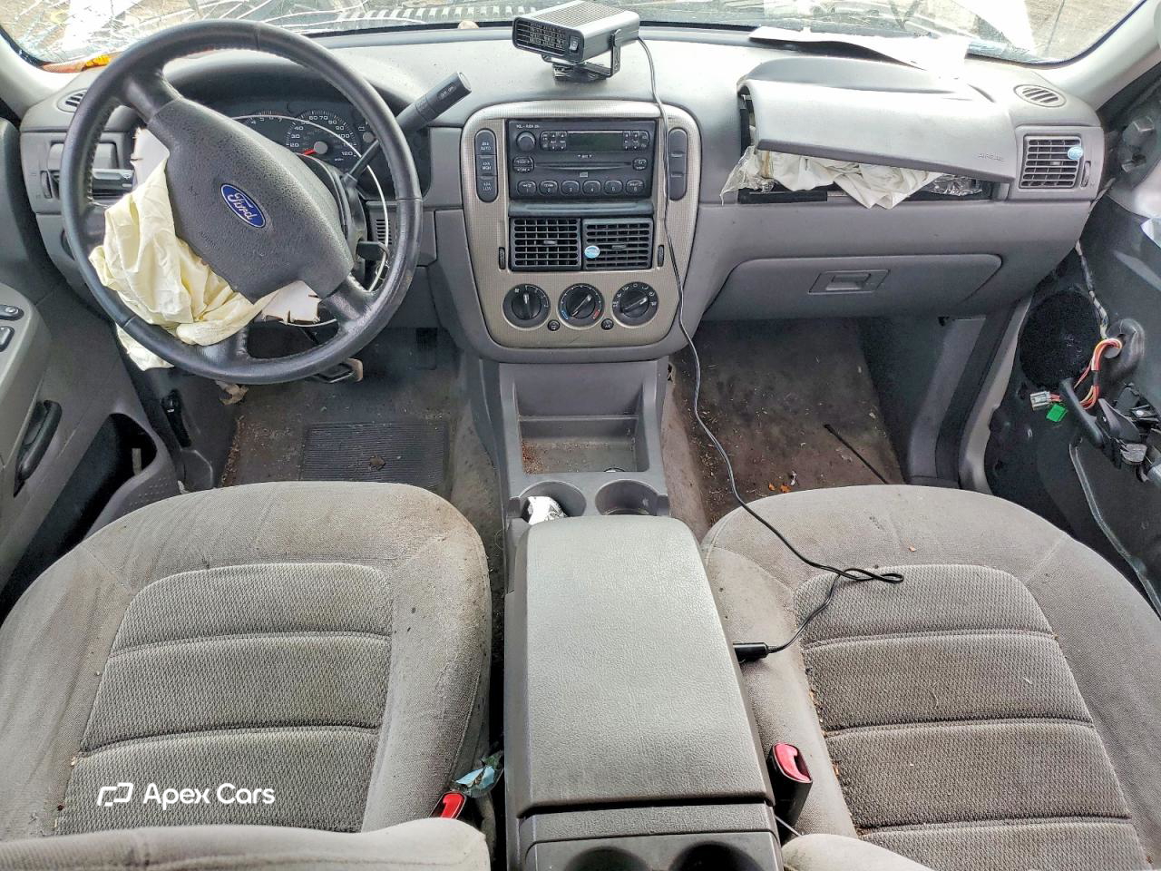 Ford Explorer 2004