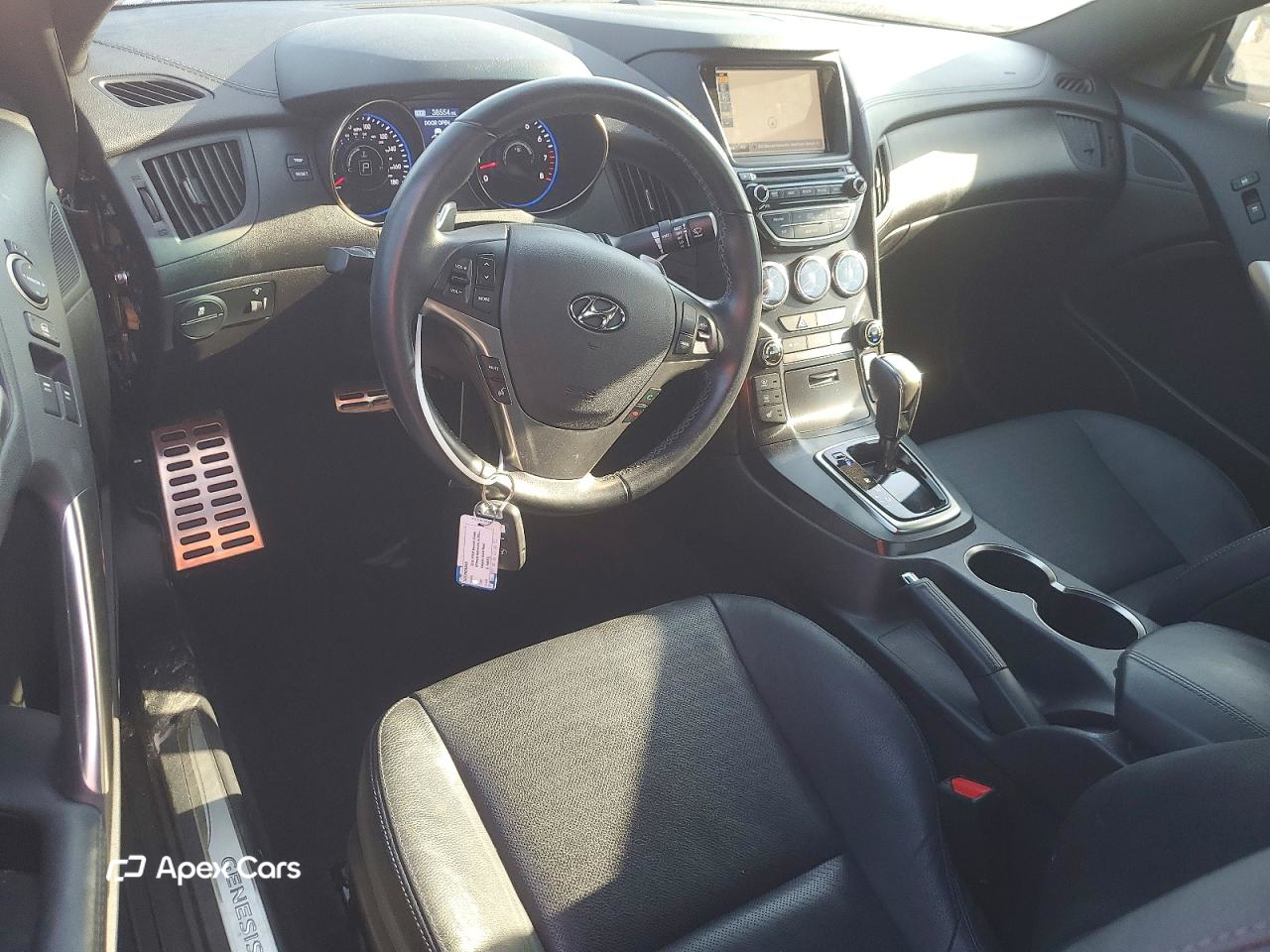 Hyundai Genesis 2016