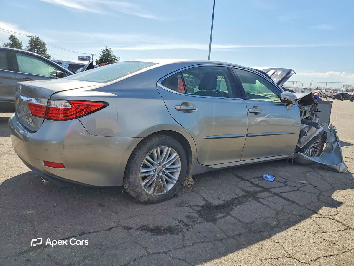 Lexus ES 2015
