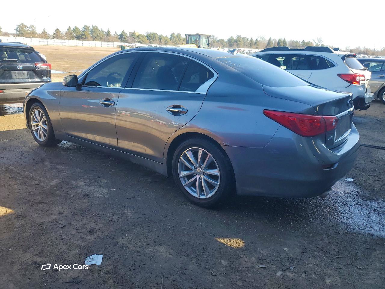 Infiniti Q50 2015