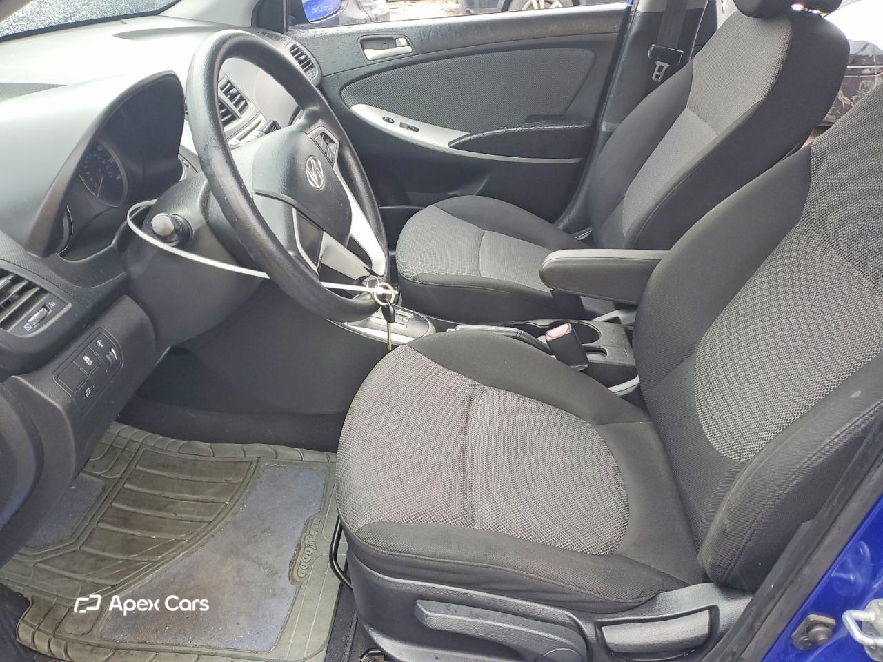 Hyundai Accent 2013