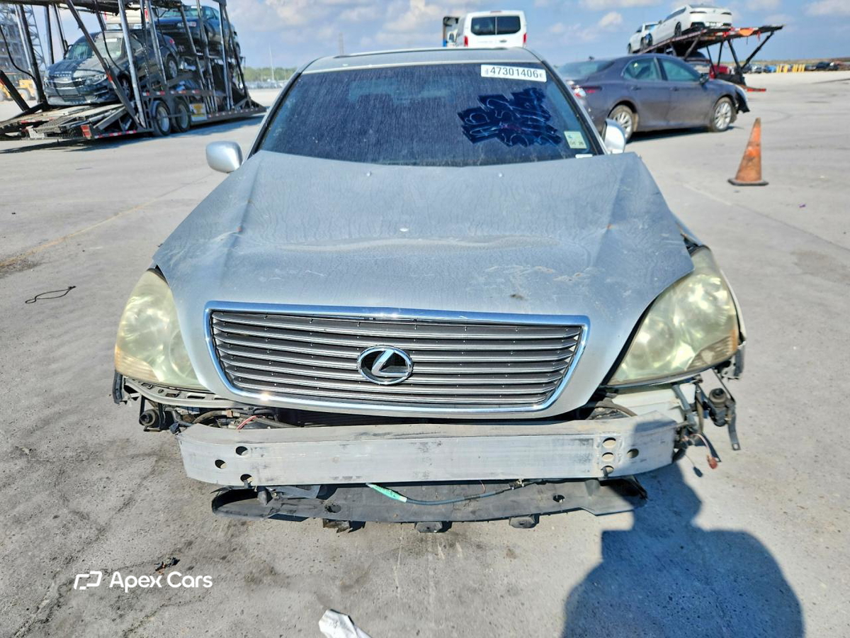 Lexus LS 2001