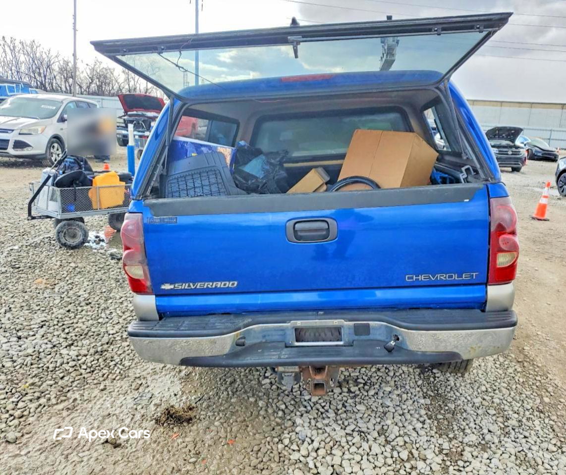Chevrolet Silverado 2003