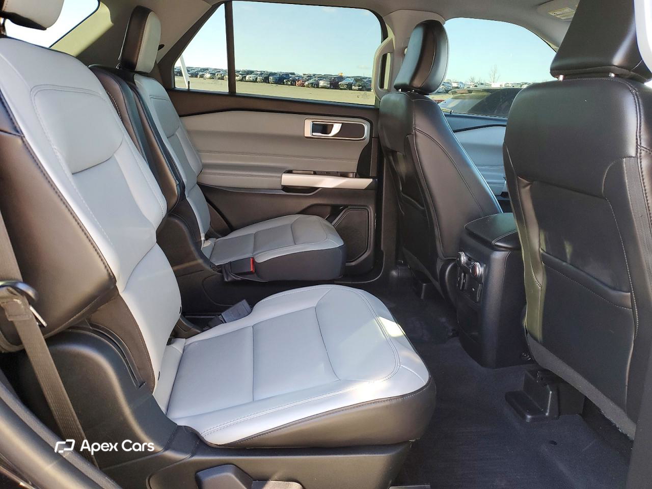 Ford Explorer 2021