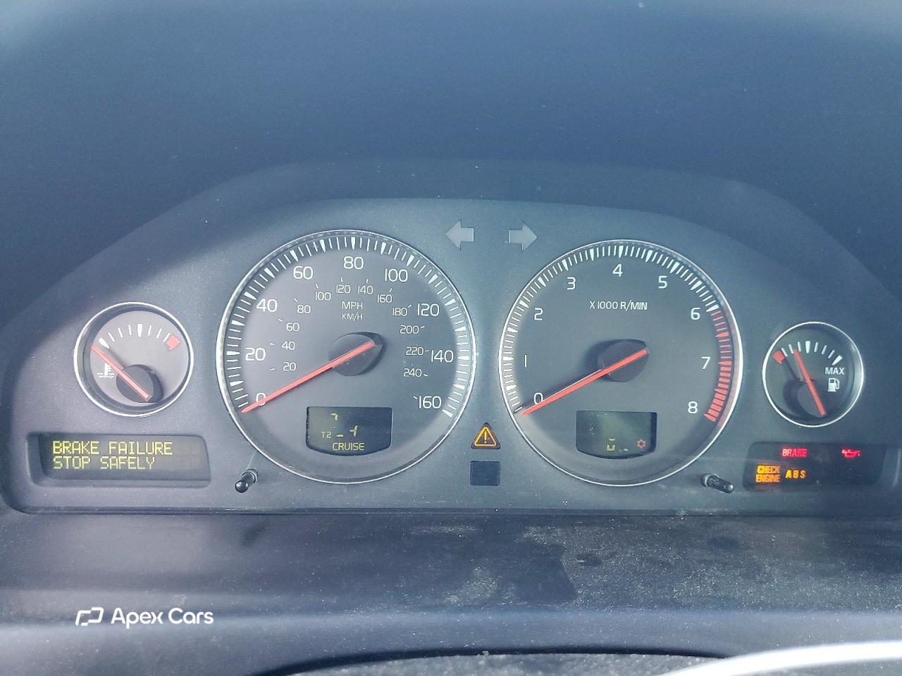 Volvo XC70 2004
