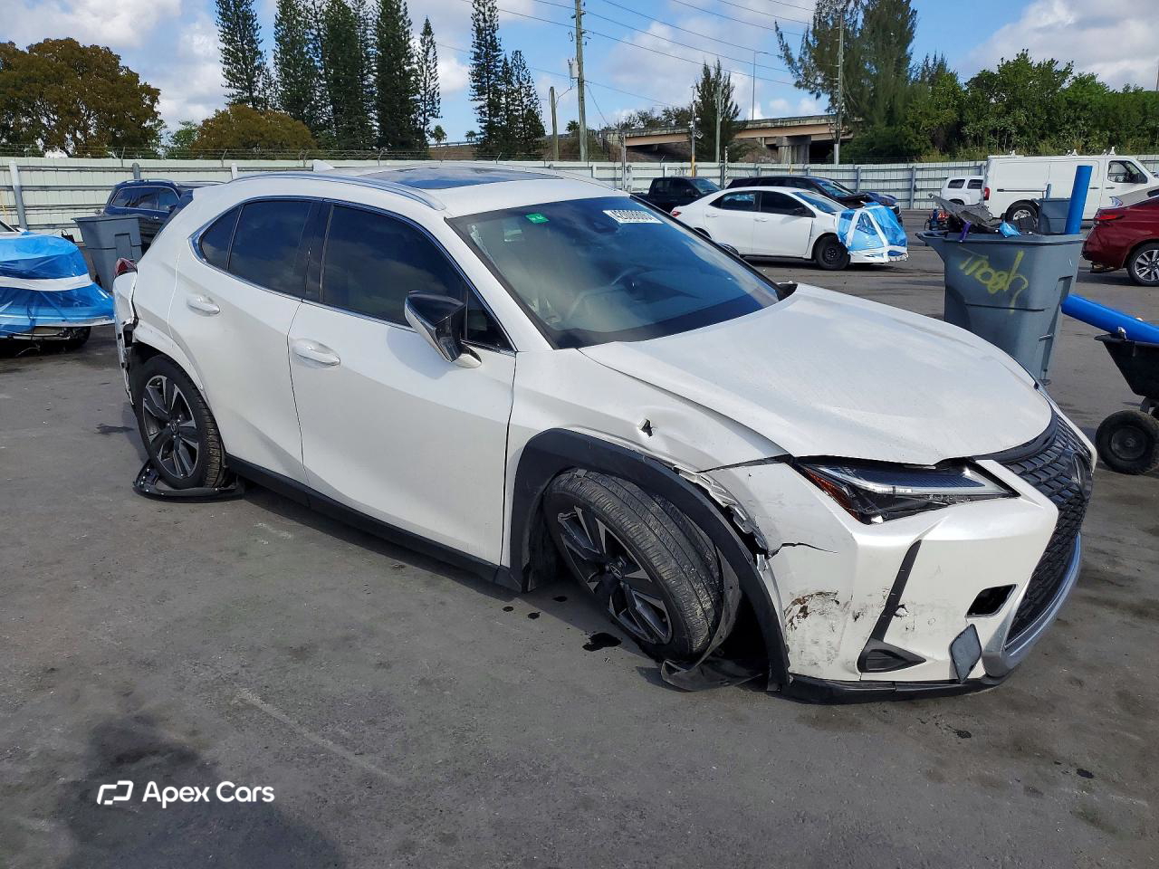 Lexus UX 2023
