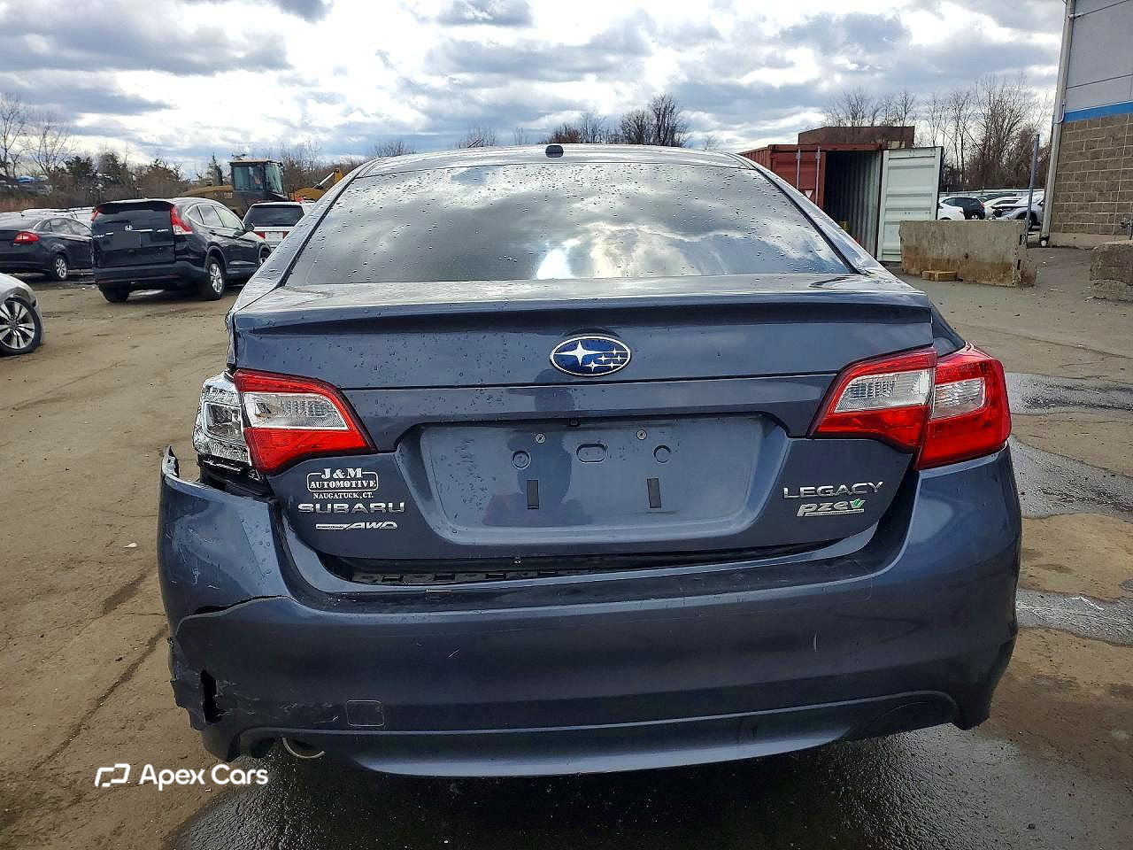 Subaru Legacy 2015