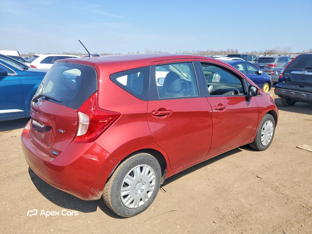 Nissan Versa 2016