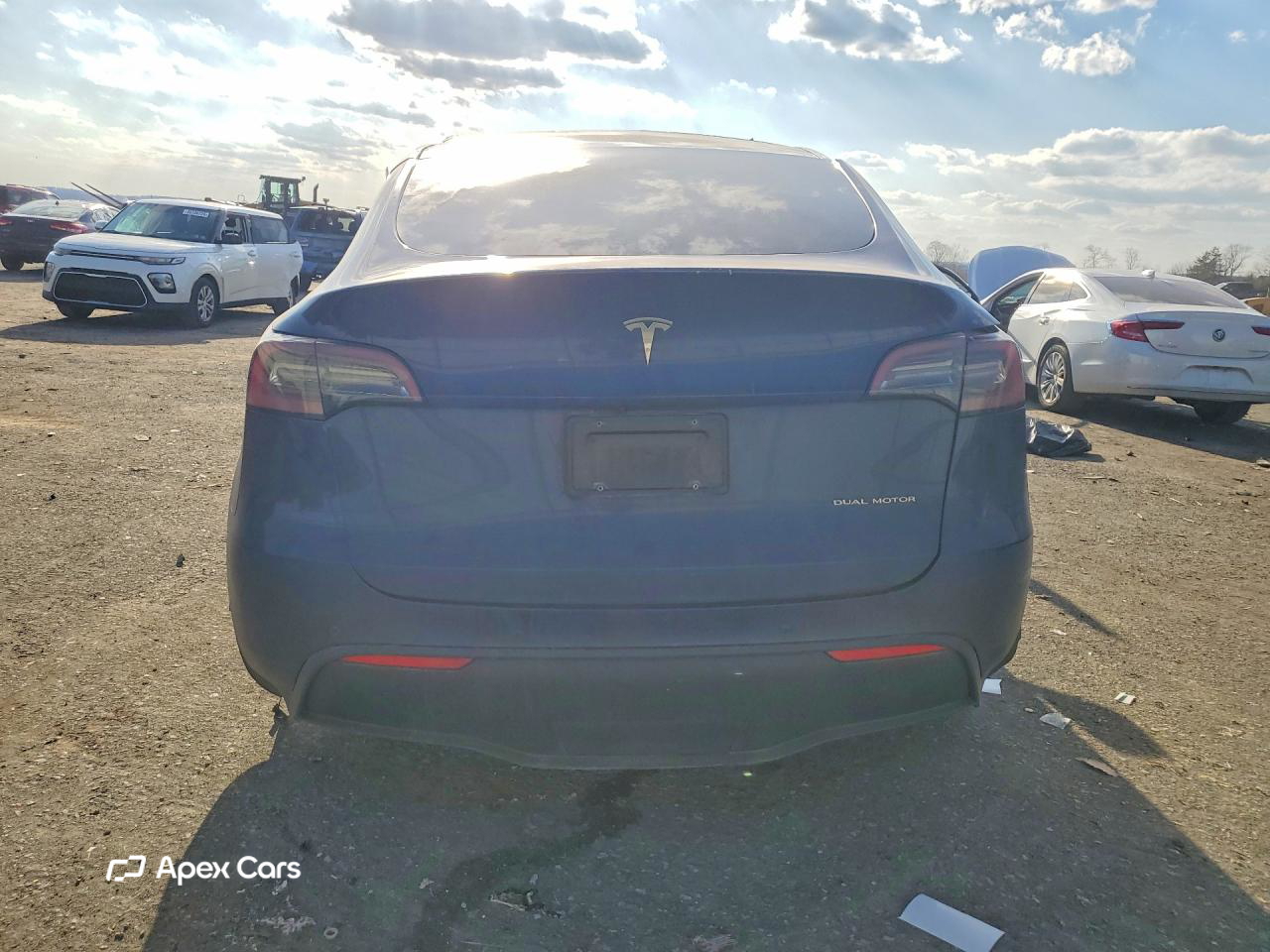 Tesla Model Y 2022