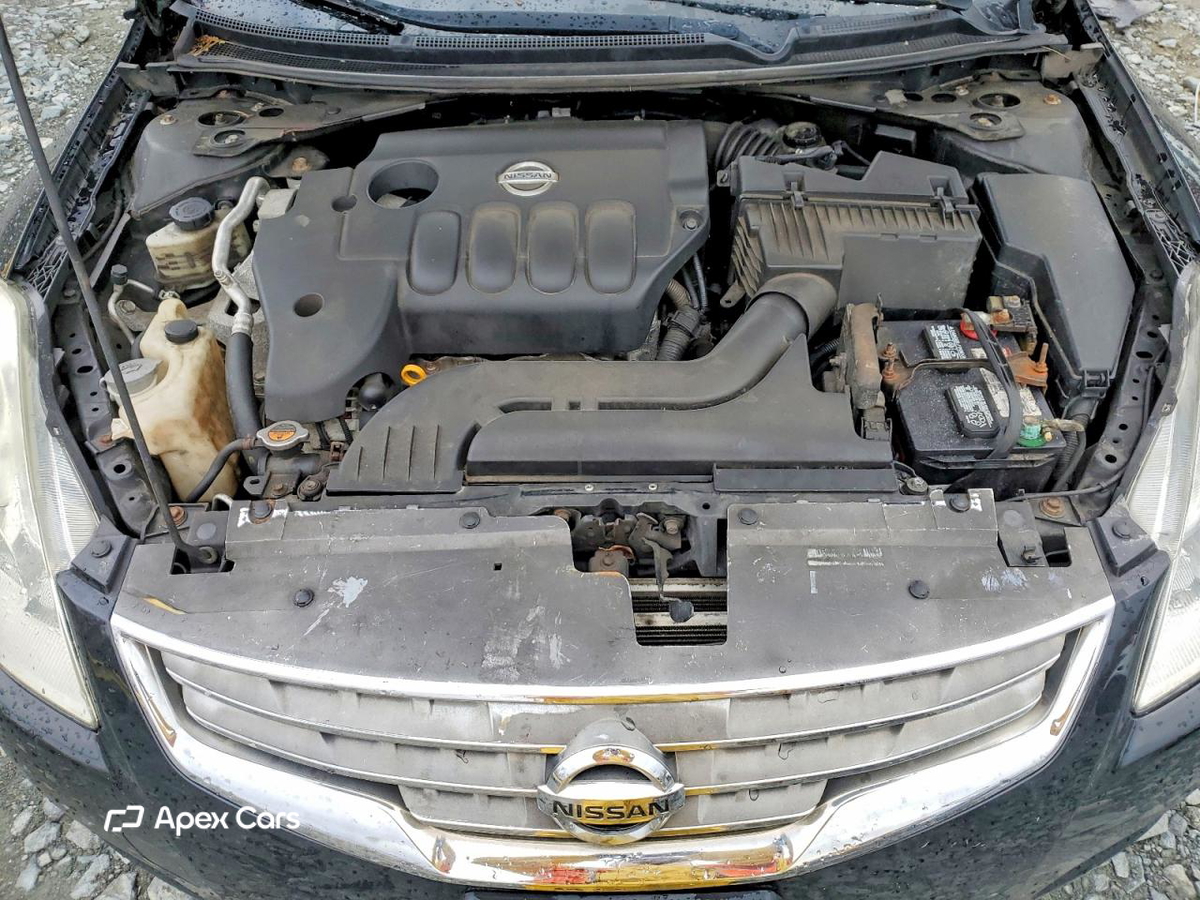 Nissan Altima 2012