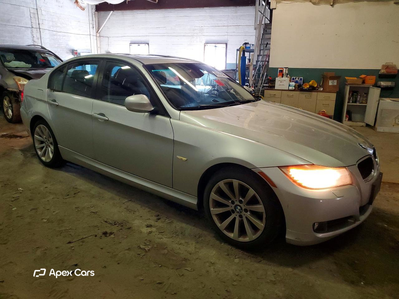 BMW Series 3 2011