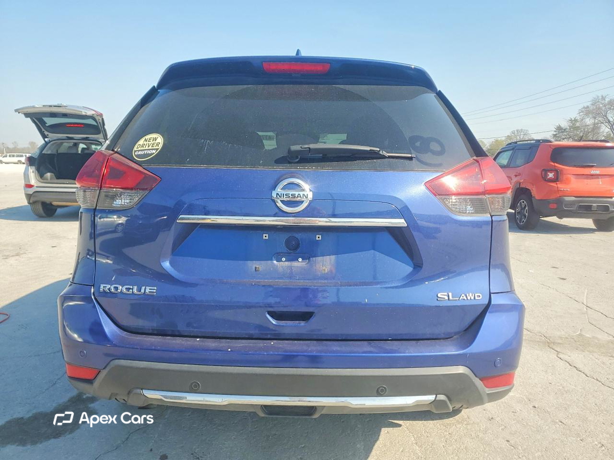 Nissan Rogue 2020