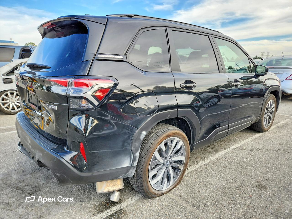 Subaru Forester 2025