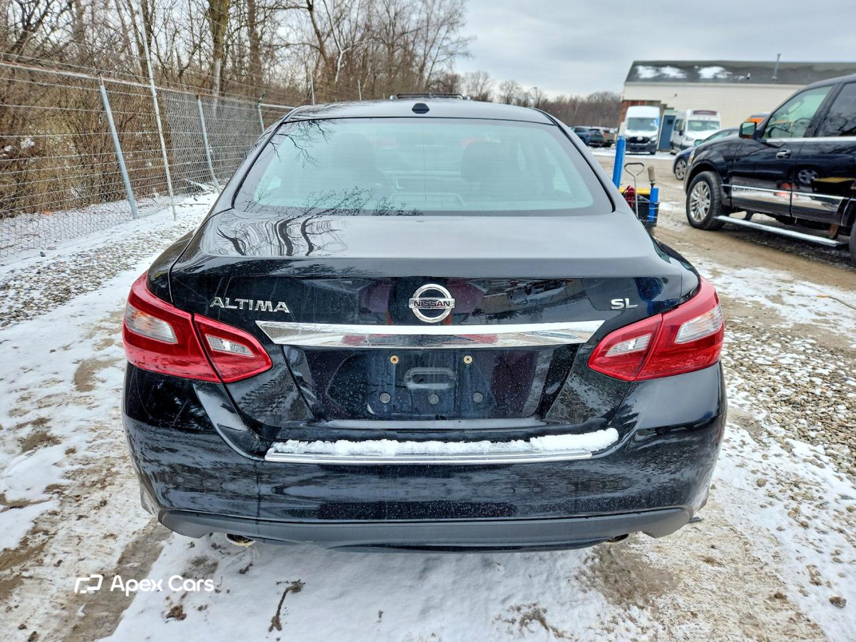 Nissan Altima 2018