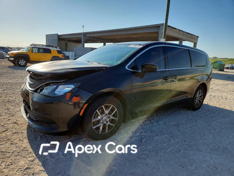 Chrysler Pacifica 2017 - Image 1 of 14