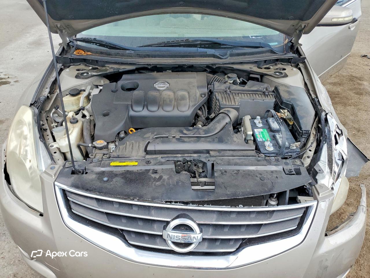 Nissan Altima 2011