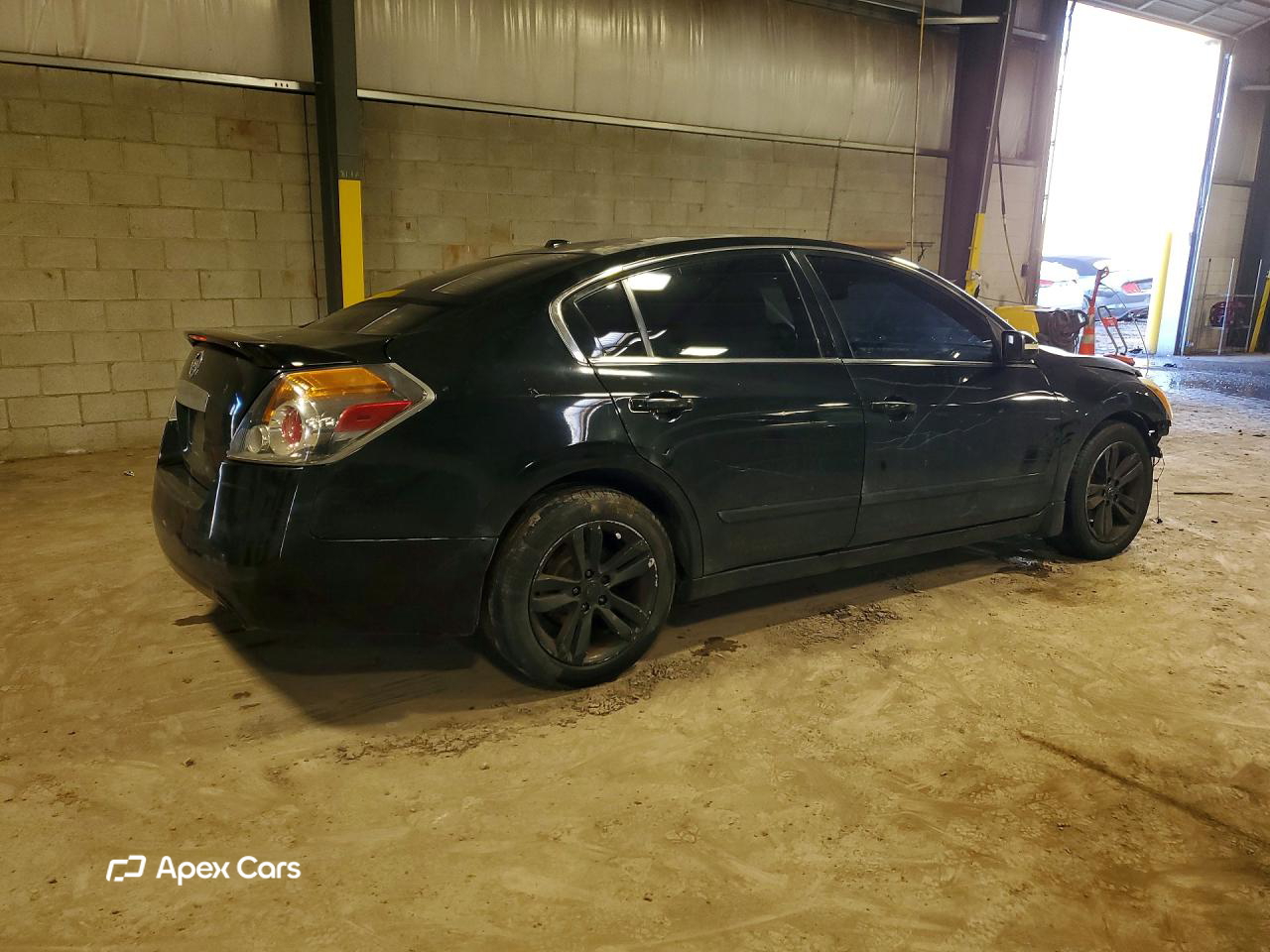 Nissan Altima 2011