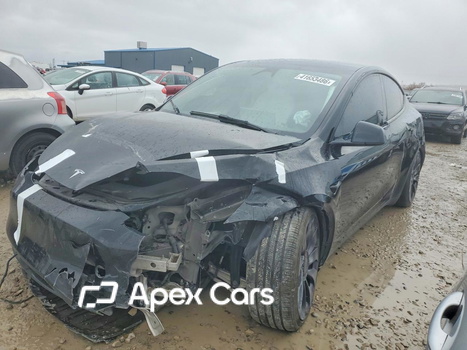 Tesla Model Y 2025 - Image 1 of 12
