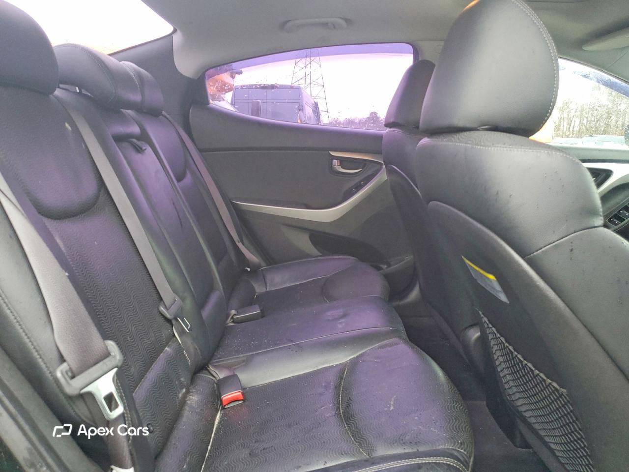 Hyundai Elantra 2012