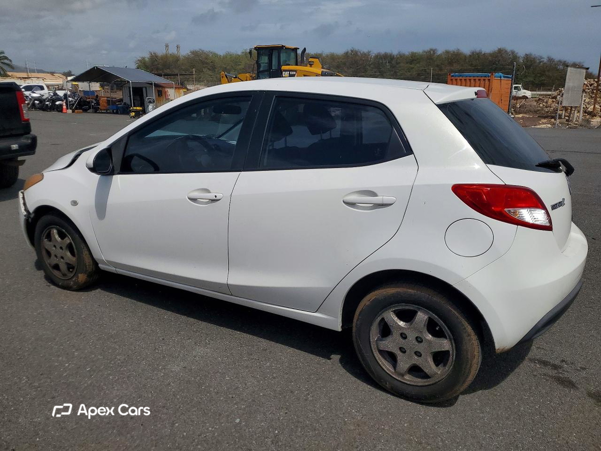 Mazda 2 2012