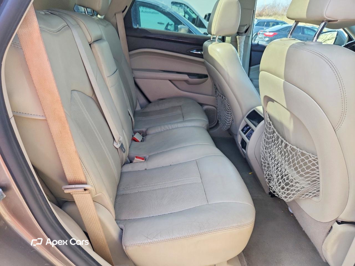 Cadillac SRX 2012