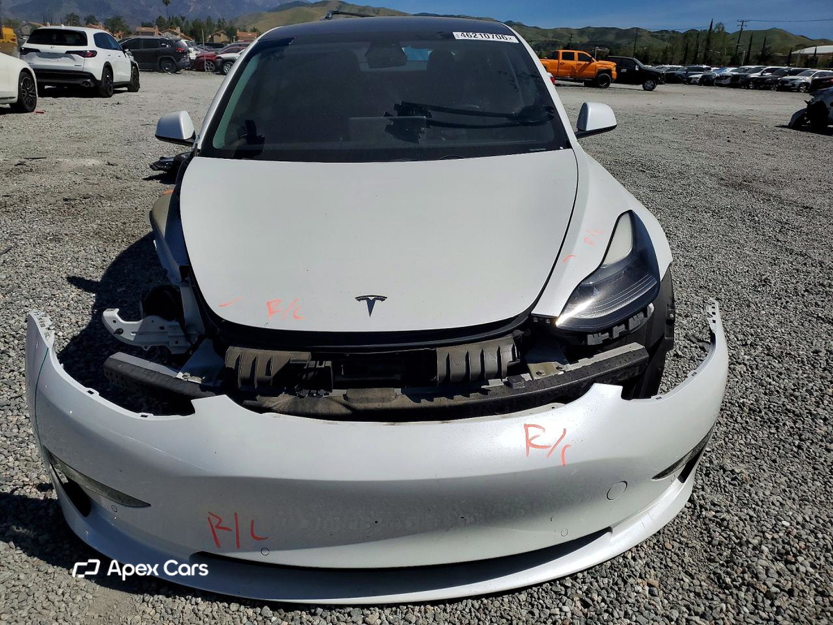 Tesla Model 3 2021
