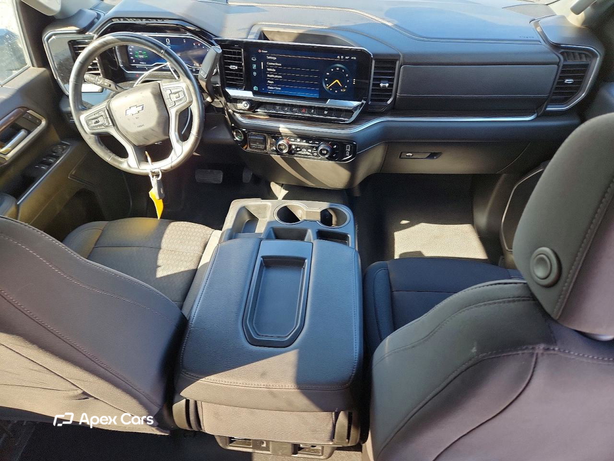Chevrolet Silverado 2025
