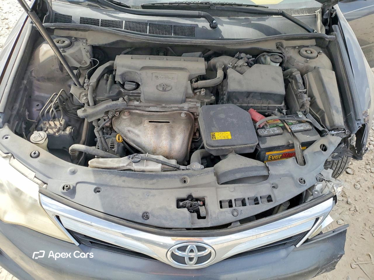 Toyota Camry 2012
