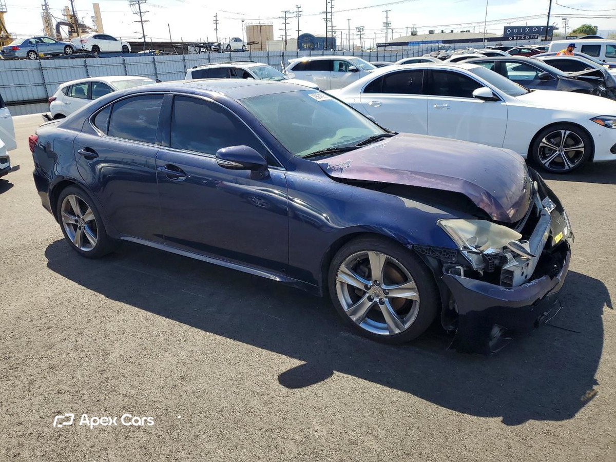 Lexus IS 2013
